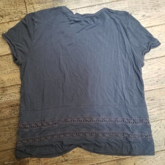 Wilfred Reve Short Sleeve Crochet Hem Top – Grey, S - Picture 3 of 6